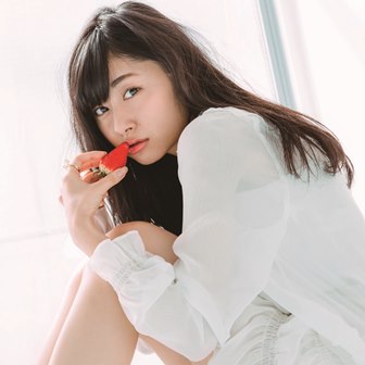 鈴木裕乃オフィシャルカレンダー2020.4-2021.3 | SDP
