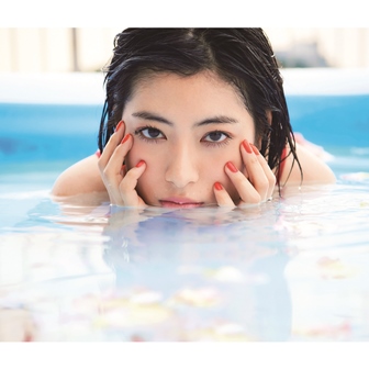 【SALE】瀧本美織（大型ポスターサイズ）#5855 瀧本美織｜鹿児島県・曽於市を巡る旅 15秒Ver【旅色Movie